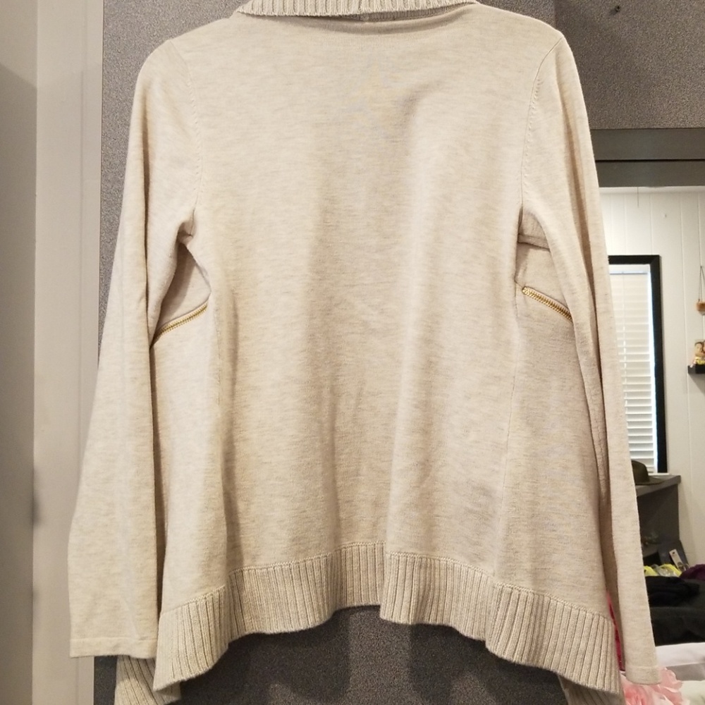 Cardigan - Picture 3 of 3